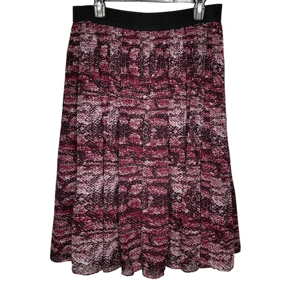 Torrid snake print pleated midi skirt size 0 large - Picture 4 of 8